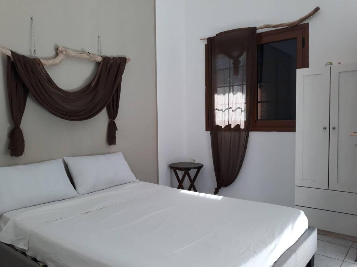 Casa Sofianna 2-bedroom Next To Sandy Holiday home Monemvasia