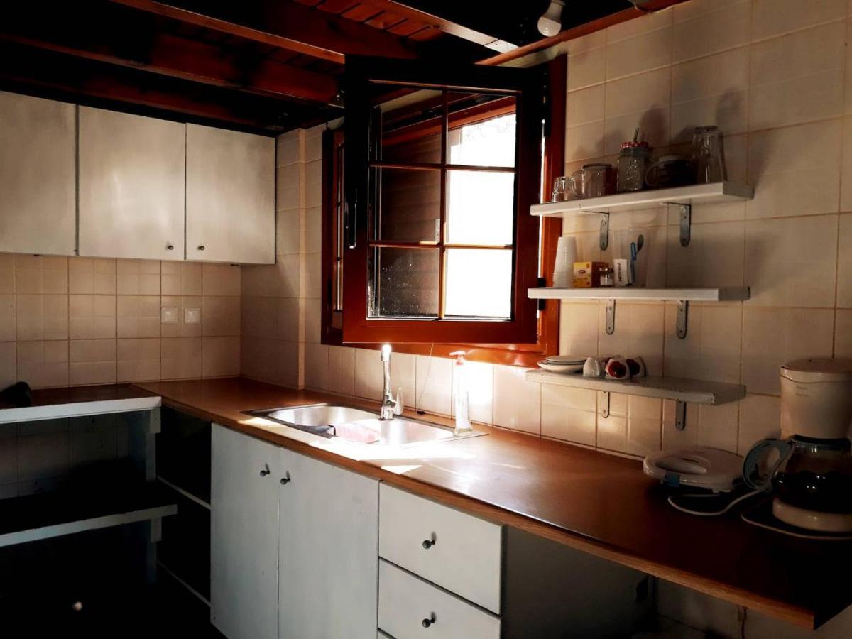 Casa Sofianna 2-bedroom Next To Sandy * Monemvasia